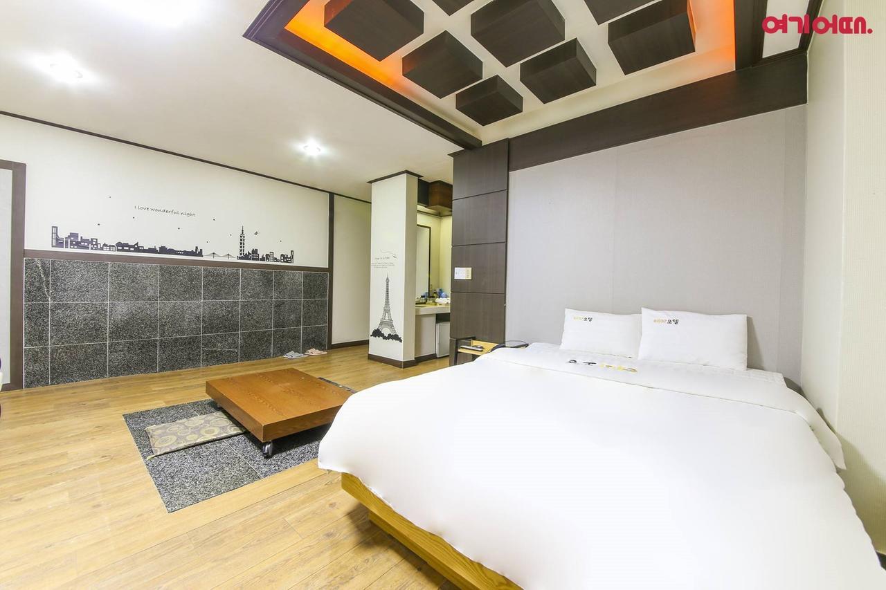 Theme Motel Mokpo Eksteriør billede
