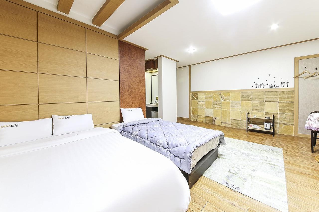 Theme Motel Mokpo Eksteriør billede