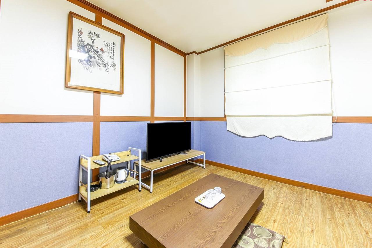 Theme Motel Mokpo Eksteriør billede