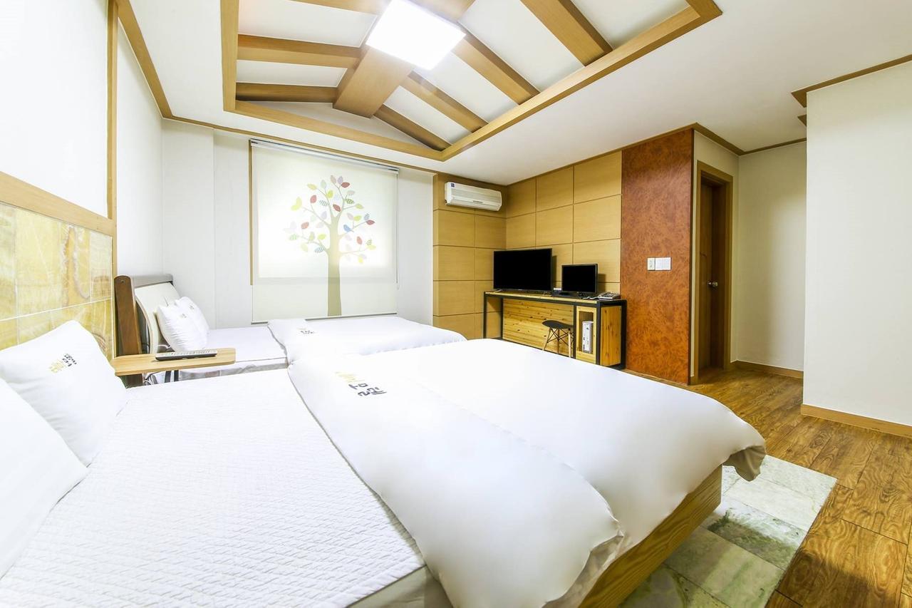 Theme Motel Mokpo Eksteriør billede