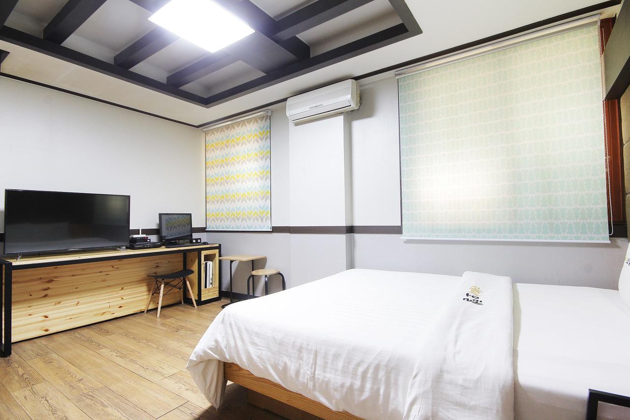 Theme Motel Mokpo Eksteriør billede
