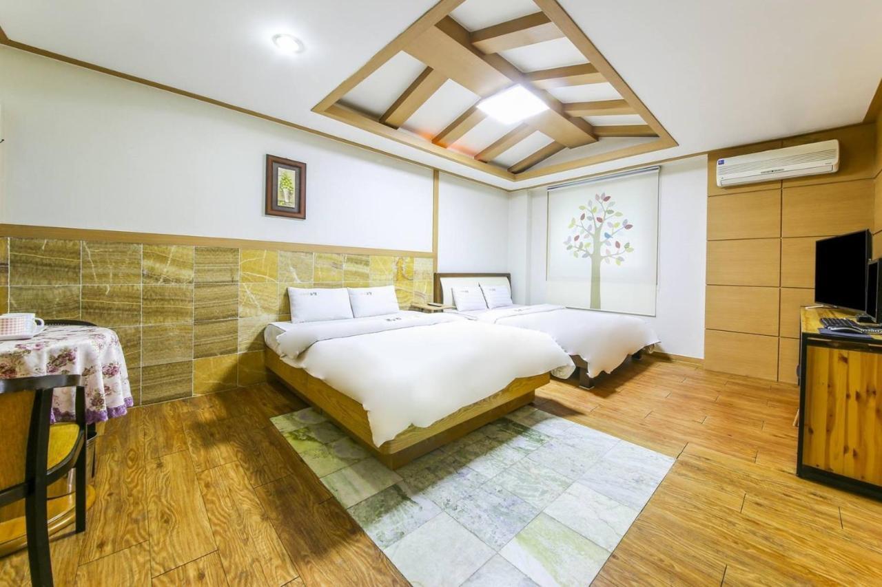Theme Motel Mokpo Eksteriør billede