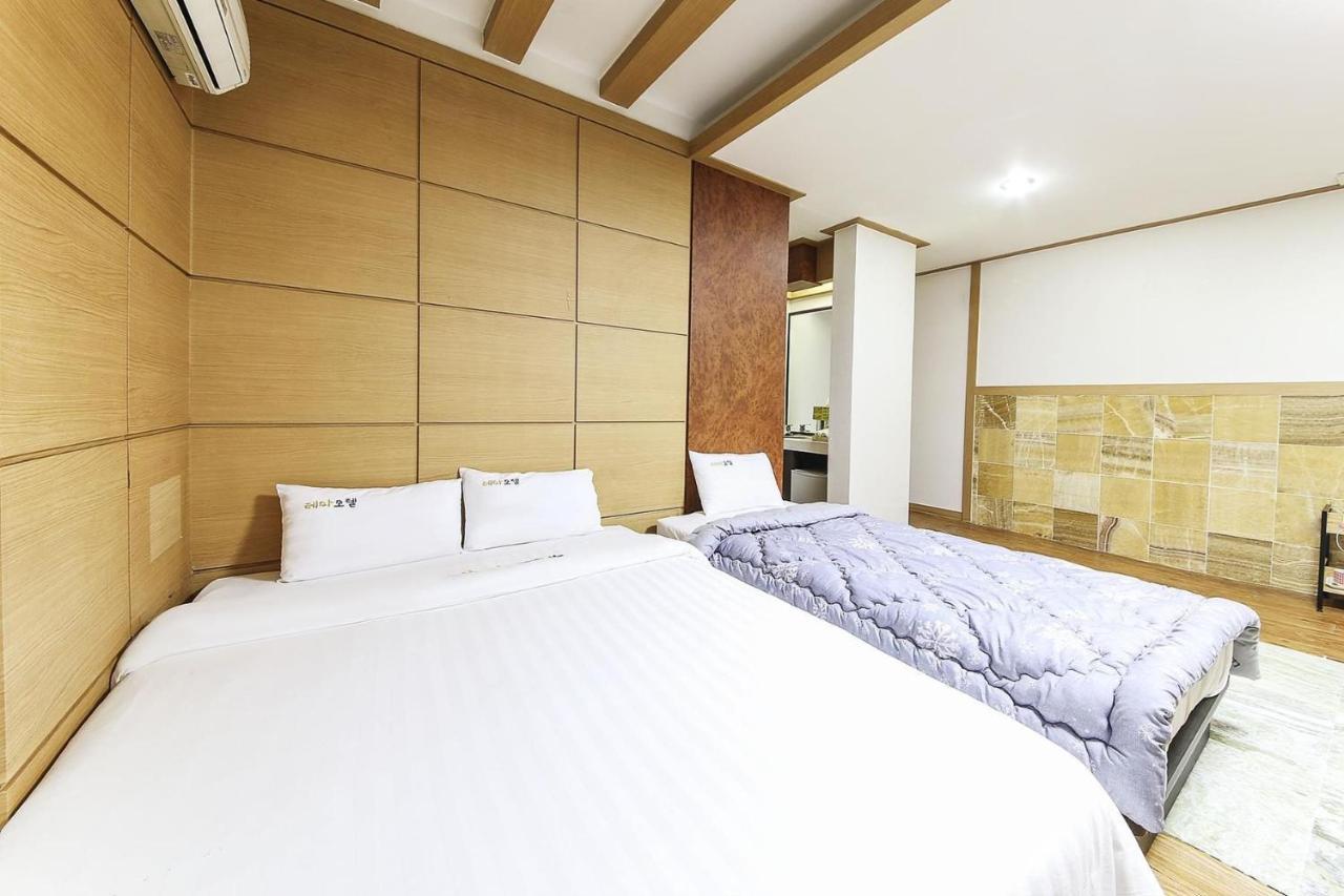Theme Motel Mokpo Eksteriør billede