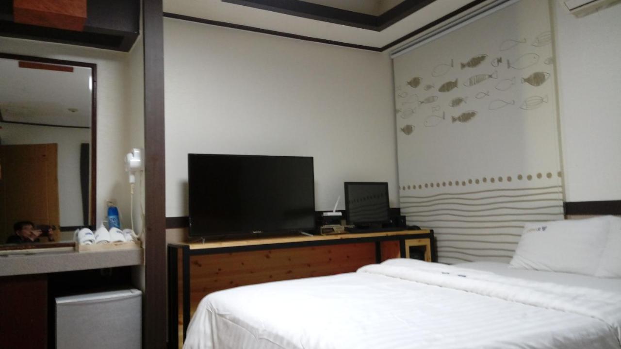 Theme Motel Mokpo Eksteriør billede