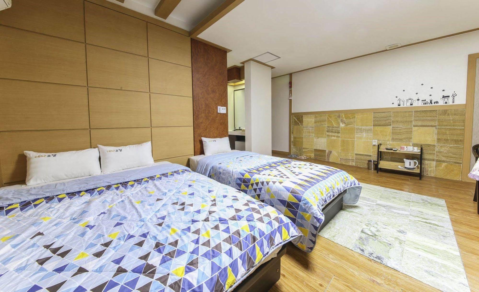 Theme Motel Mokpo Eksteriør billede